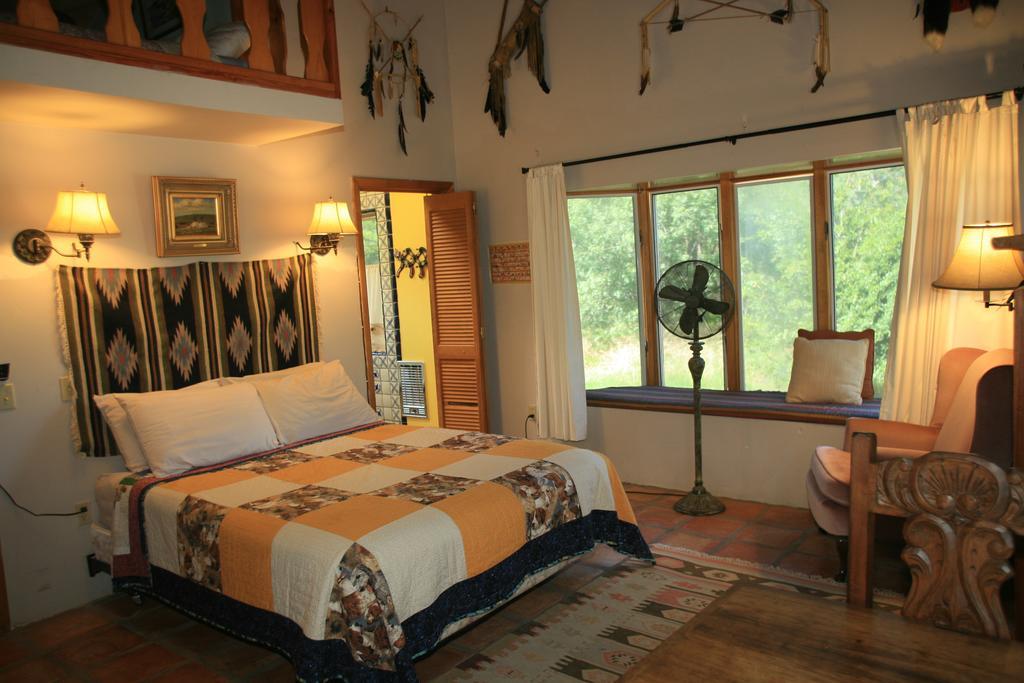 Spirit Tree Inn B&B Patagonia Exteriér fotografie